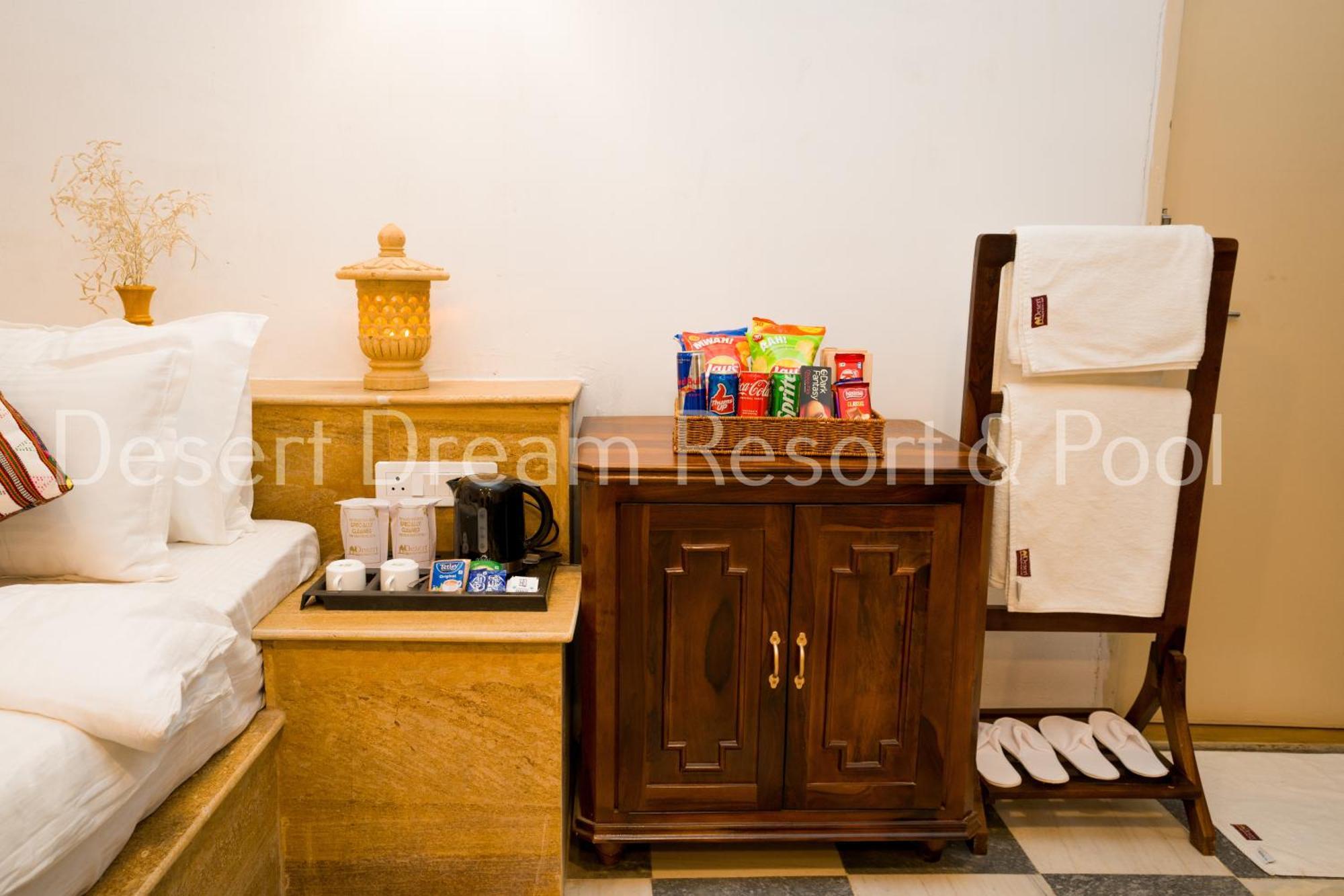 Desert Dream Royal Camp & Pool ジャイサルメール エクステリア 写真